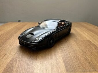 Ferrari 550 Maranello 1:18 Bburago