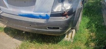 Predam zadny naraznik kia sorento