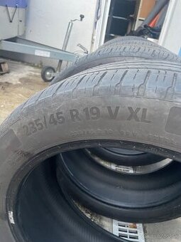 235/45 R19 Letne Continental Ecocontact 6