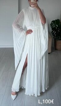 Krásne svadobné šaty