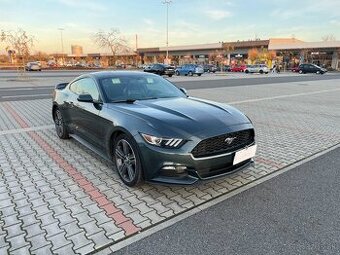 Ford Mustang 3.6 V6 224kw automat s pádly