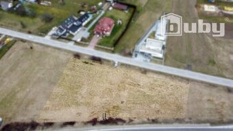 Veľký rovinatý pozemok na výstavbu rodinných domov 5 263 m2