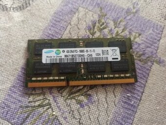 2x SODIMM 4GB RAM