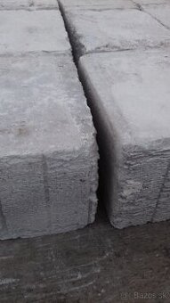 kvadre sede   porobeton  porfix stavebny material