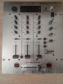 Behringer DX626