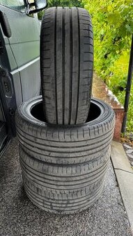 225/45 r18 Goodyear efficientgrip