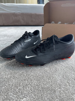 Kopačky NIKE Phantom GX Club