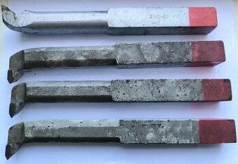 Sustruznicke noze 25x25
4 - 1