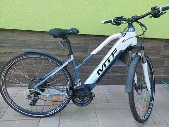 Krosový elektrobicykel MTF Cross 4.2 W
