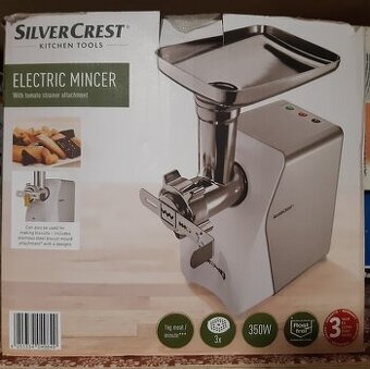 SilverCrest Electric Mincer