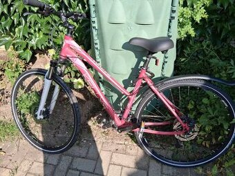 Dámsky bicykel kellys temer nepouzivany