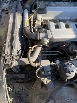 Rozpredam motor BMW 2.5tds m51d25 105kw