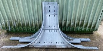 Vstavaný odbočný diel pre káblové žľaby - 1