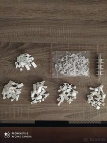 Háčiky, žabky a spojka k stropnej kolajničke PVC - 1