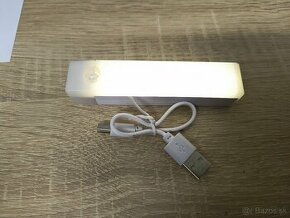 LED svetlo / LED pásik so senzorom pohybu