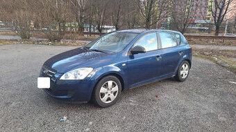 KIA Ceed 1.6 CRDi 85 kW rv 2008