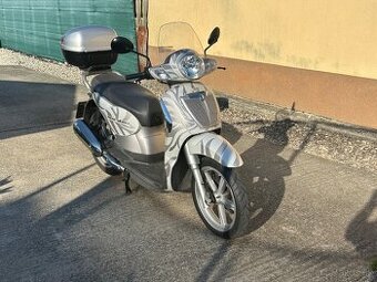 Aprilia Scarabeo 200
