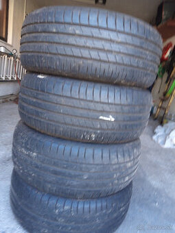 Predám letné pneu. GOOD YEAR EFFICIENT 205/55R16