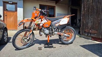 Ktm sx 200 súrne predám