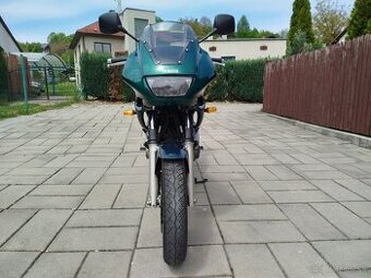 Motocykel YAMAHA XJ 600 N