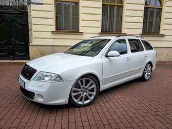 ŠKODA OCTAVIA 2 RS TFSI