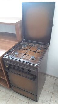 Predam plynovy sporak