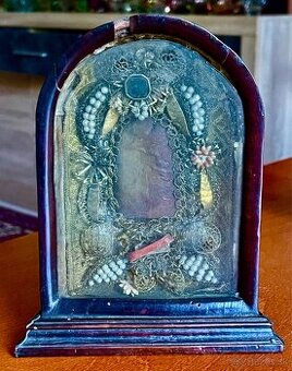 Kláštorný barokový oltár s madonou - 1