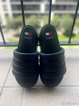 Šľapky na platforme- tommy hilfiger - 1