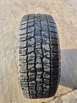 225 60 R17 zimne pneumatiky 8mm dezen