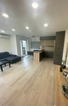 Moderný 3 izbový byt na predaj Vrakúň - 1