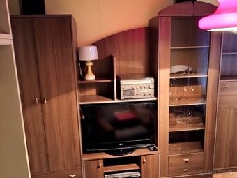 Obývacia stena do obývačky