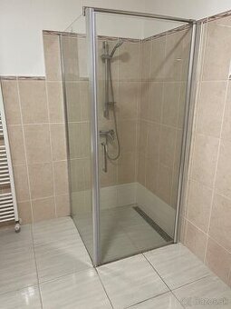 sprchovy kút
