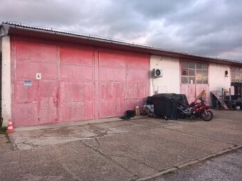 Veľká garážová brána