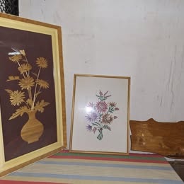 Krásne retro obrazy Úľuv