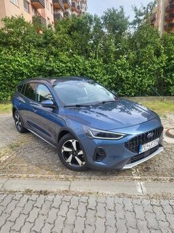 Ford Focus Kombi 1.0 EcoBoost mHEV Active A/T - 1