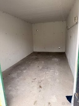 Dam do prenajmu garaz na snp