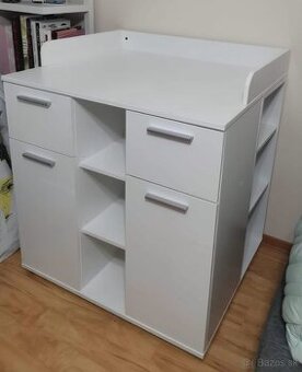 Prebaľovacia komoda rozmerov š89 x v90 x h79