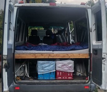 Mercedes sprinter 208 2.2CDI 60kw 9miest M1 osobne auto len