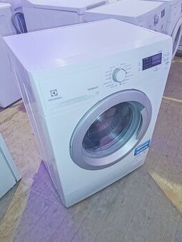 Predám práčku Electrolux 6kg 1000rpm