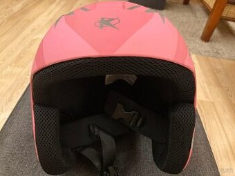 Dievčenská prilba na lyžovanie/Snowboard