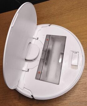 Predám robotický vysávač Xiaomi Dreame D9, pred rokom vymene
