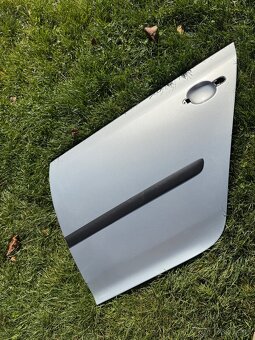 vw GOLF 5 dvere lave zadne