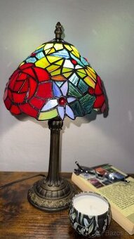 RUČNE VYROBENÁ STOLOVA LAMPA Nová 