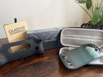 AYN Odin2 Portal - herná konzola + kompletné príslušenstvo