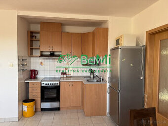 Zdieľaný prenájom mezonetového bytu v centre Námestova - Izb