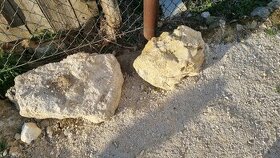 Kamene do skalky