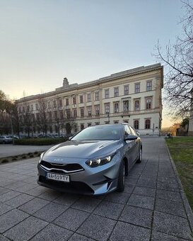 Kia Ceed SW 1.5 T-GDi 117.5kw - Gold