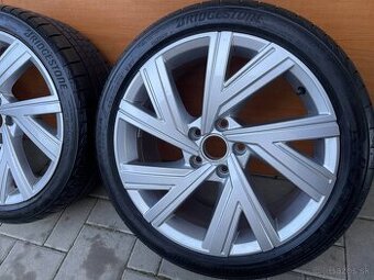 BERGAMO org. VW 5x112 7,5x18 ET 51 225 40 R18 letné