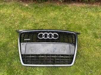 Predám prednú masku na Audi A8 D3