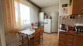 Na predaj: 4 izbový byt v širšom centre Piešťan